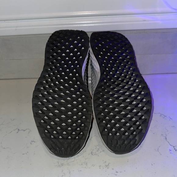 Gray Knit Sneakers - Picture 3 of 5